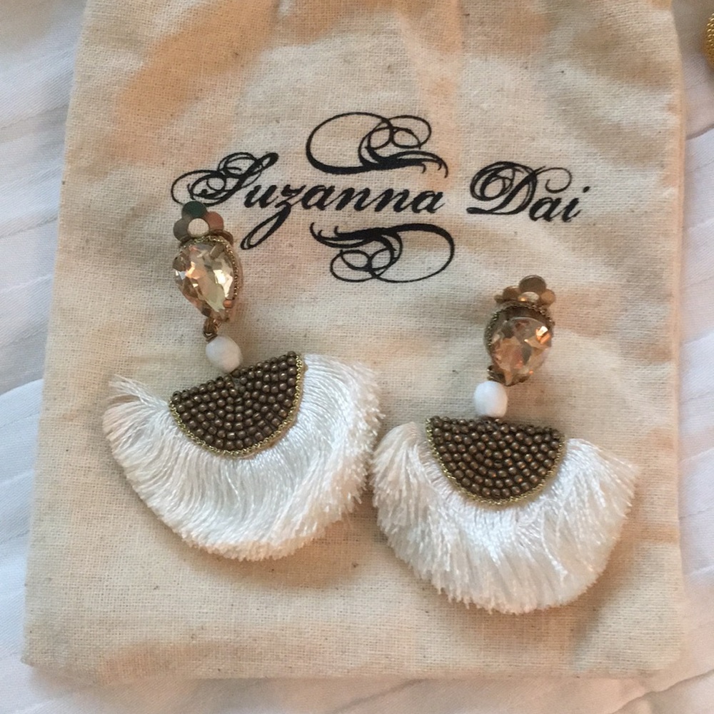 Suzanna Dai Clip on earrings